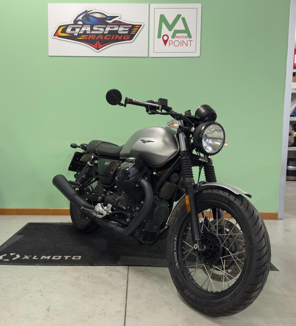 Moto Guzzi V7 III Rough (2018 - 20) (4)