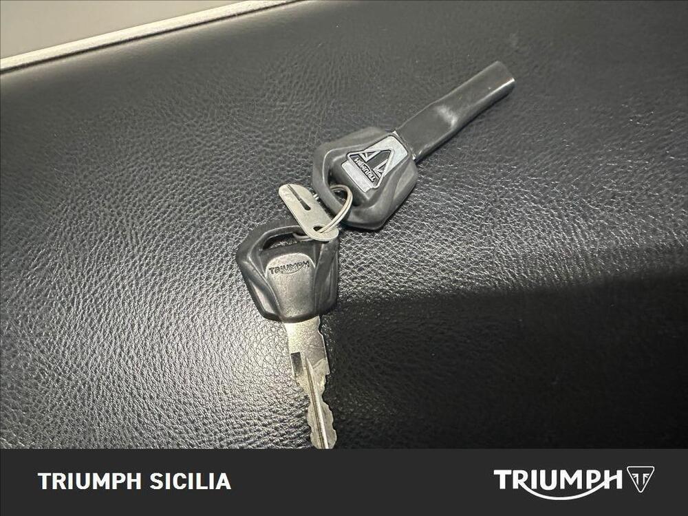 Triumph Bonneville T120 (2016 - 20) (12)