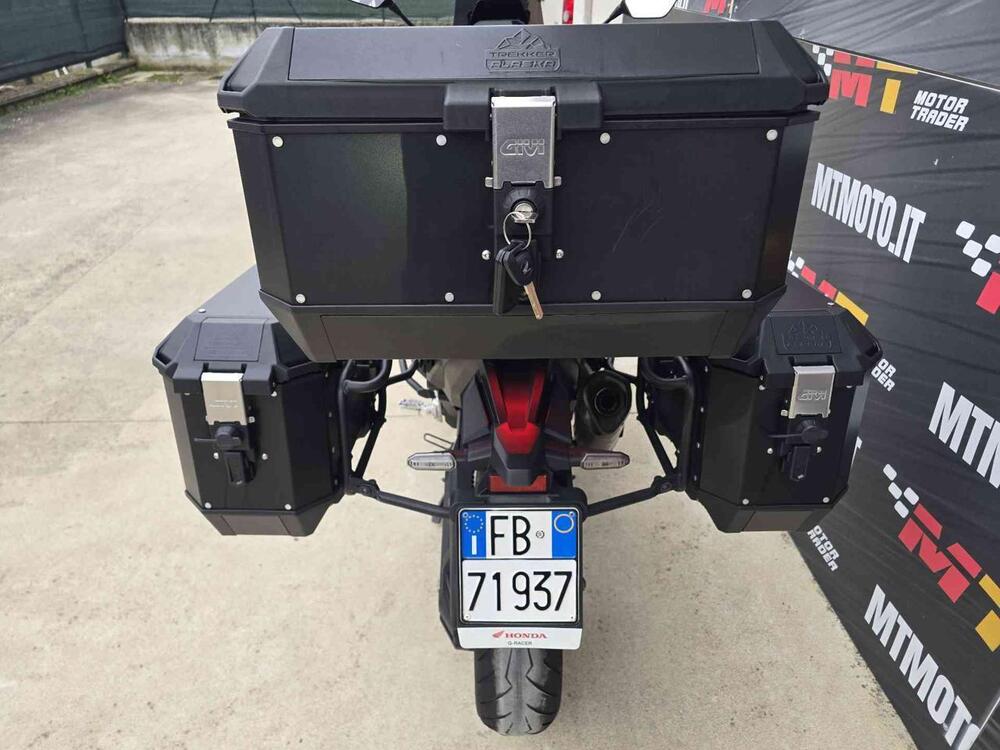 Honda X-ADV 750 DCT Travel (2021 - 24) (6)