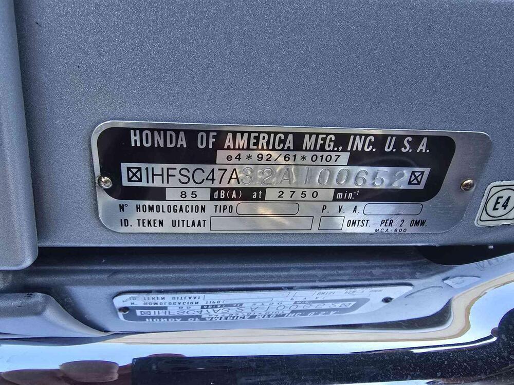 Honda GL 1800 Gold Wing (2000 - 05) (24)