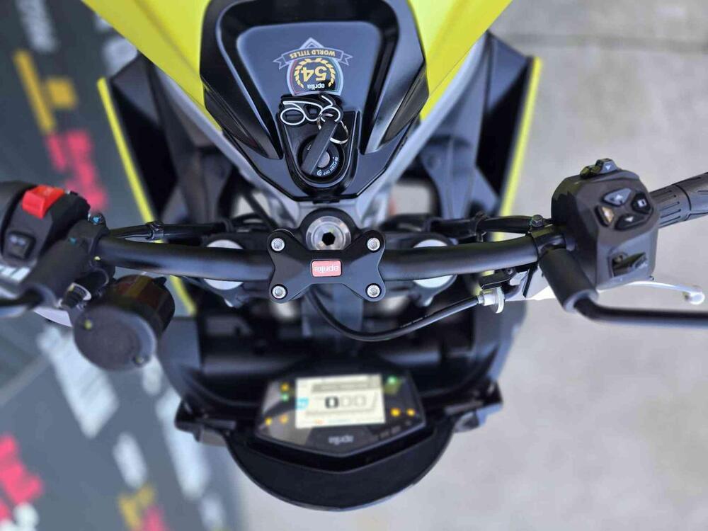 Aprilia Tuono 660 (2021 - 25) (15)