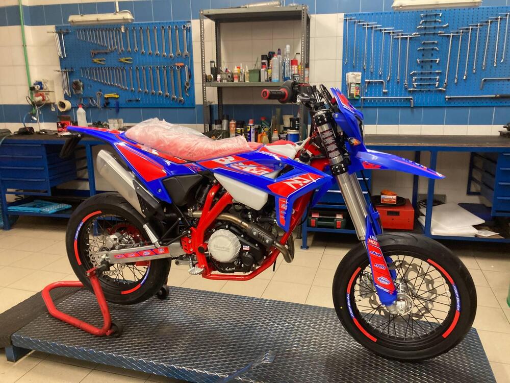 Betamotor RR 125 4T Motard R (2025 - 26) (6)