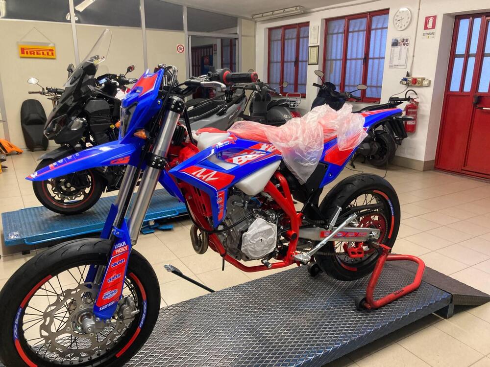 Betamotor RR 125 4T Motard R (2025 - 26) (7)