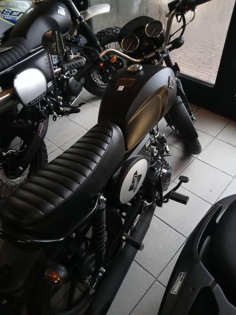 Archive Motorcycle Scrambler First (2023 - 25) (3)