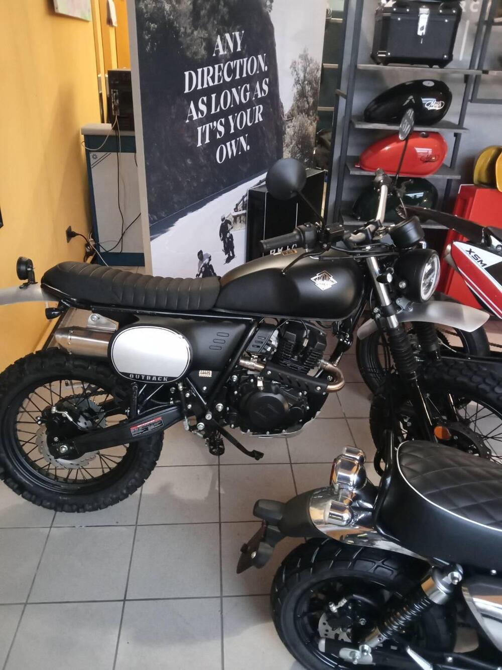 Archive Motorcycle Outback 125 (2023 - 26) (2)