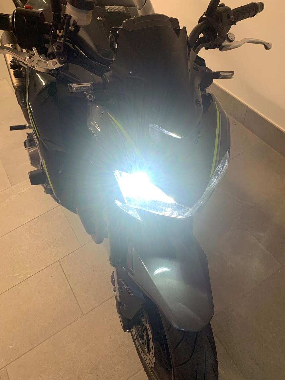 Kawasaki Z 900 (2017 - 18) (7)