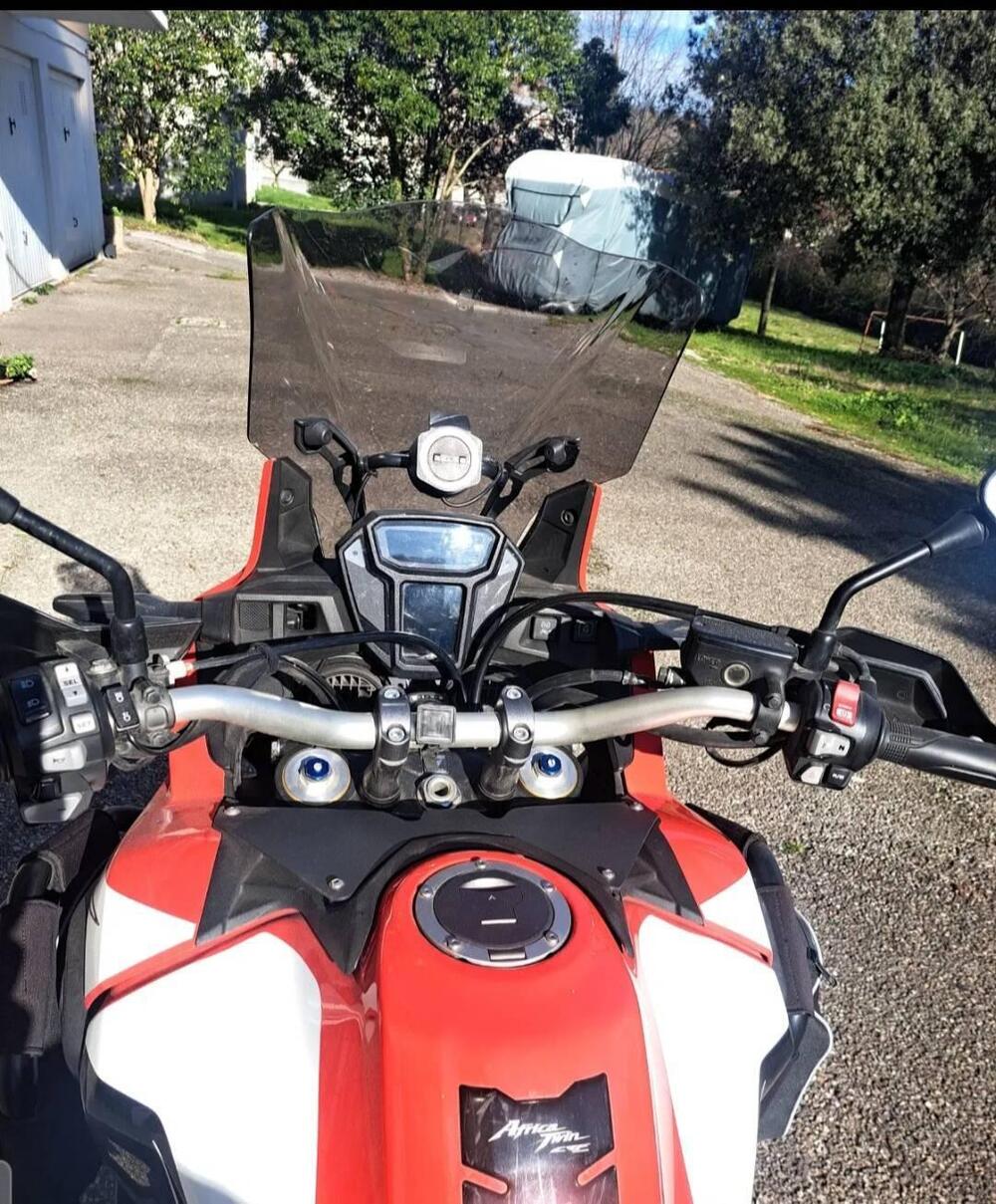 Honda Africa Twin CRF 1000L DCT ABS (2016 - 17) (4)