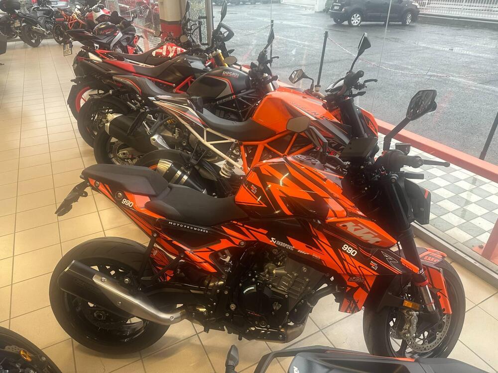 KTM 990 Duke (2024 - 26) (2)