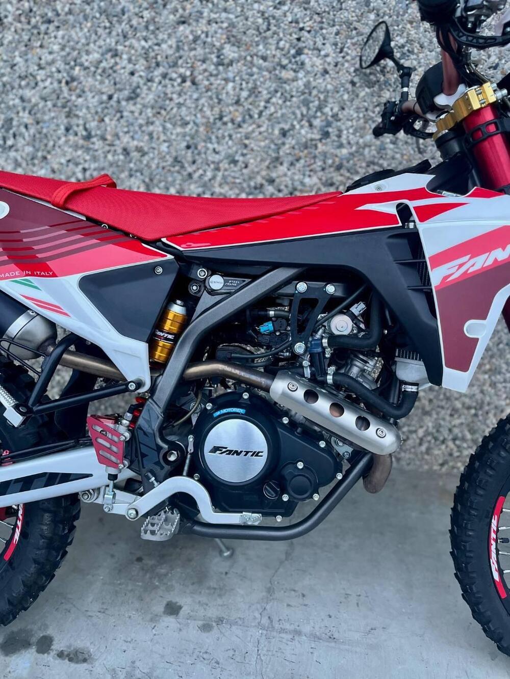 Fantic Motor XMF 125 Motard Competition 4T (2023 - 24) (10)