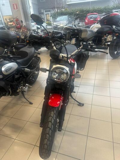 Ducati Scrambler 800 Icon (2021 - 22) usata