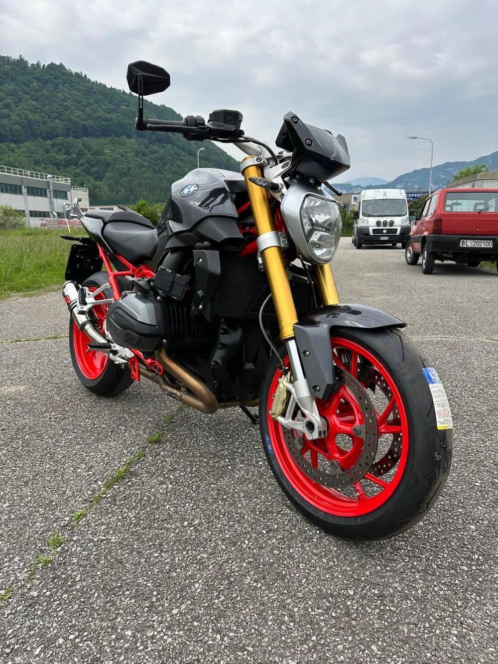 Bmw R 1200 R (2017 - 18) (2)