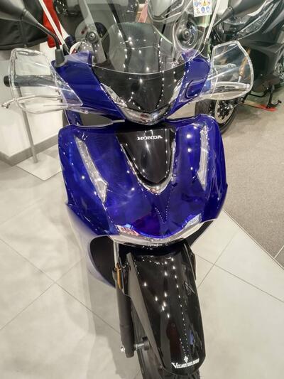 Honda SH 125 Vetro (2026) nuova