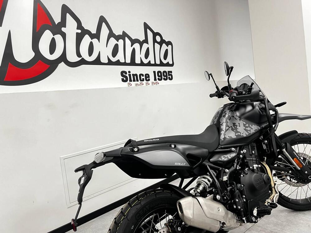 Royal Enfield Himalayan 450 Mana Black (2026) (2)