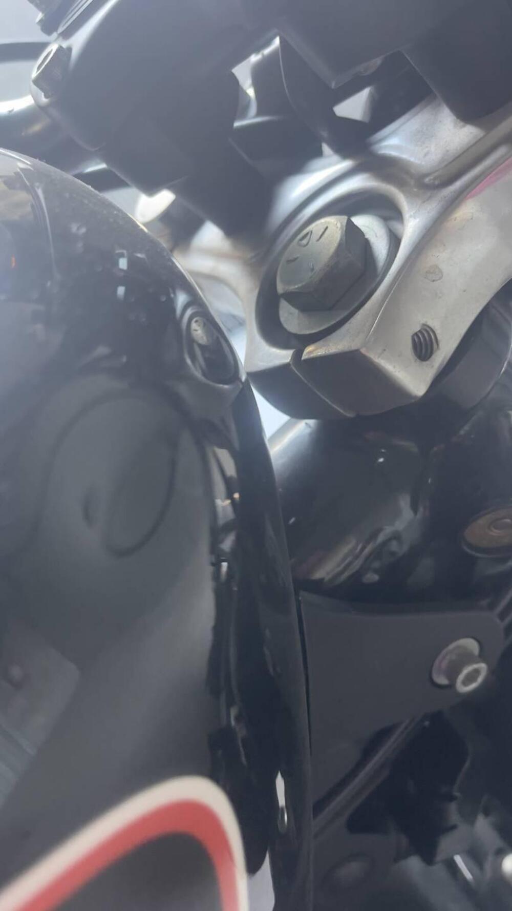 Harley-Davidson 883 R (2008 - 16) - XL 883R (6)