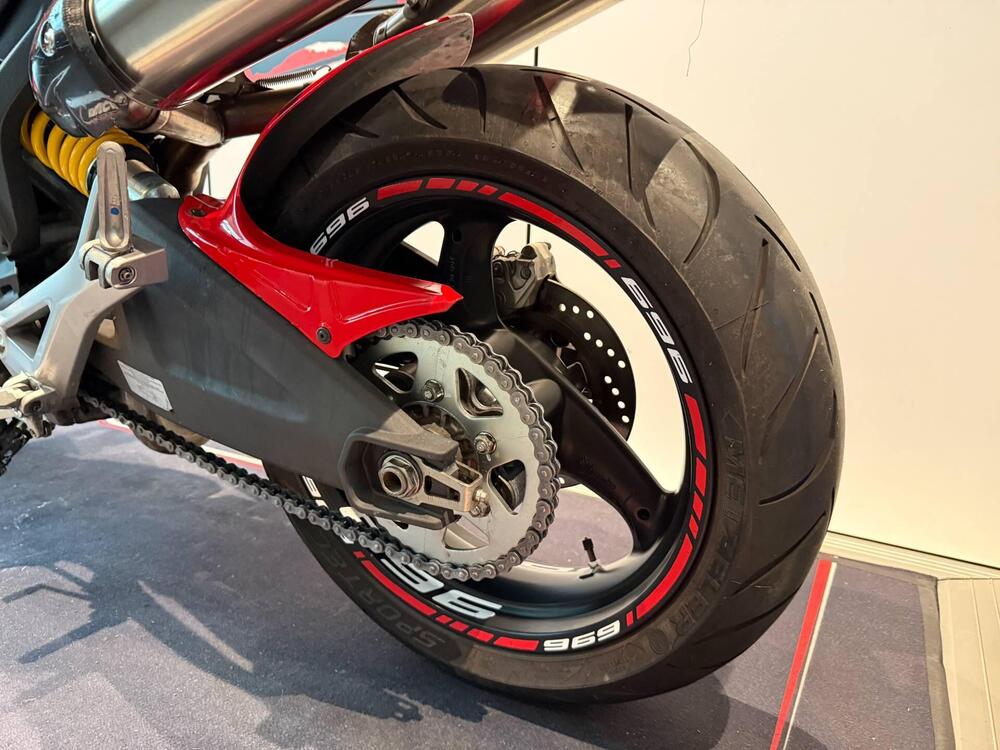 Ducati Monster 696 Plus (2007 - 14) (10)