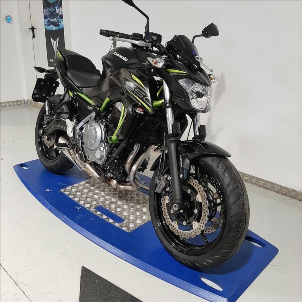 Kawasaki Z 650 (2017 - 19) (2)