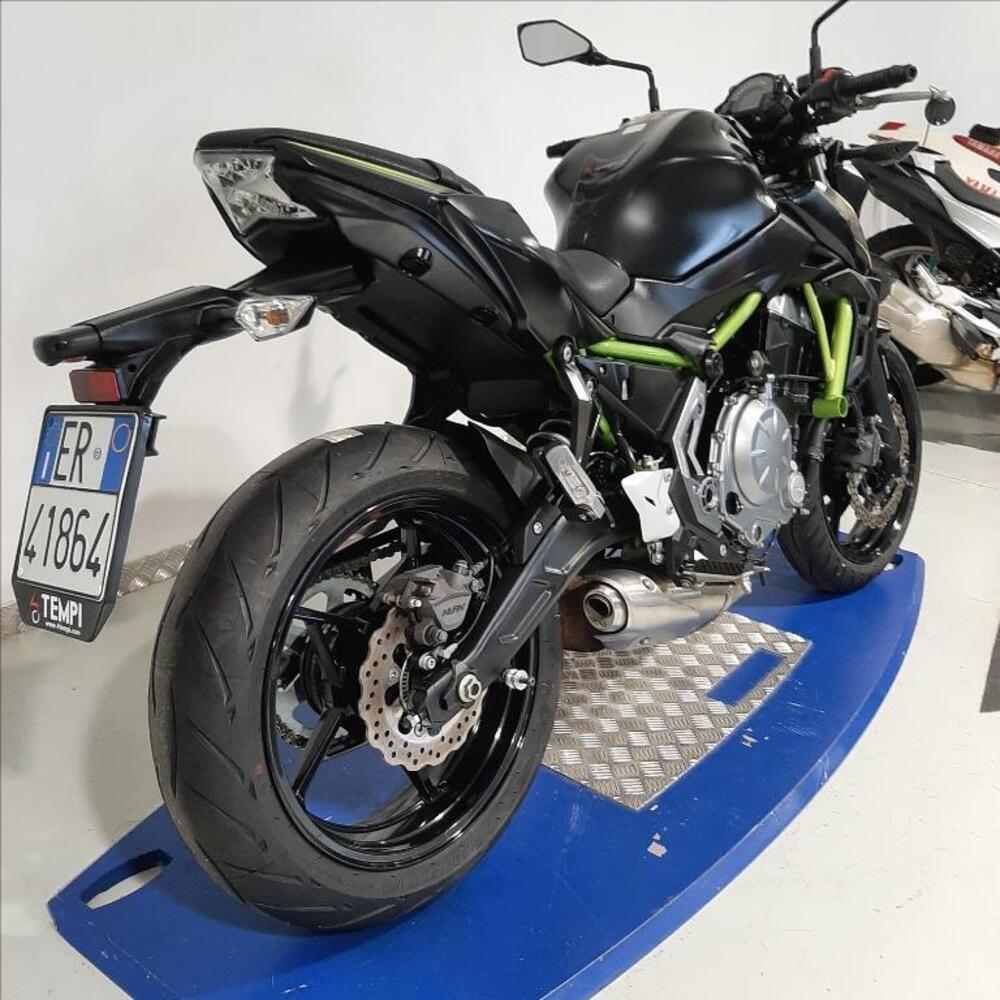 Kawasaki Z 650 (2017 - 19) (6)