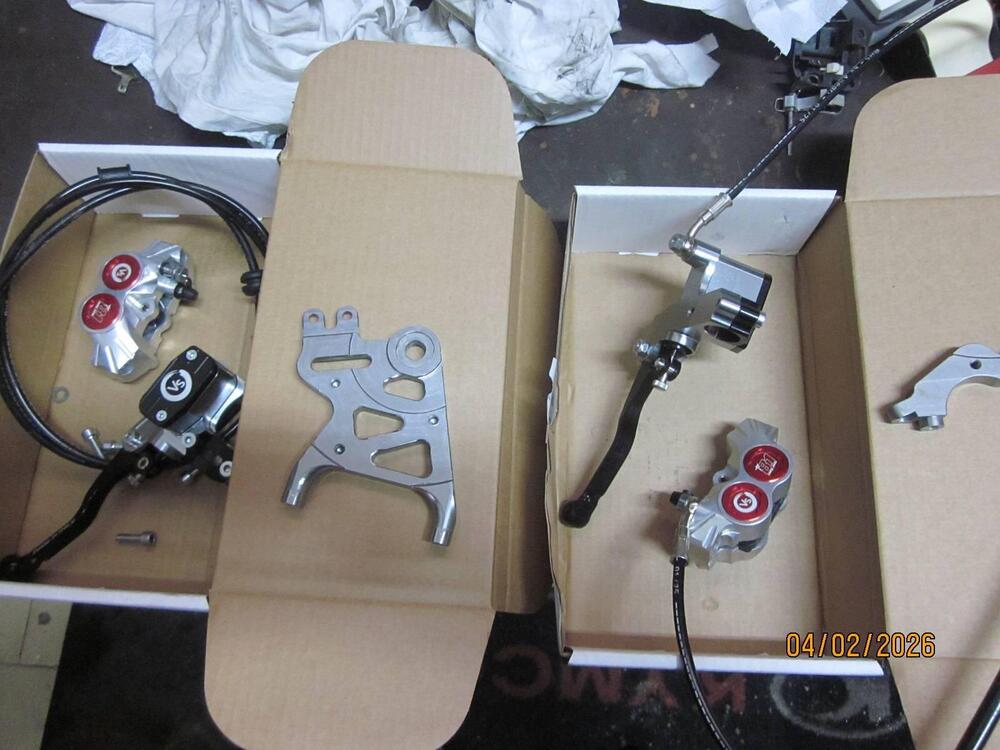 KIT FRENI VOLAR SPORT PER TALARIA TUTTI I TIPI