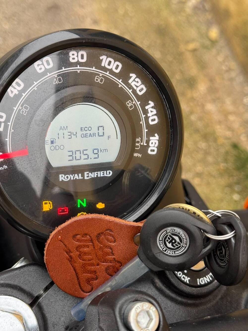 Royal Enfield HNTR 350 (2022 - 26) (3)