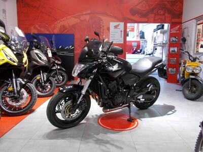 Honda Hornet 600 (2007 - 10) usata