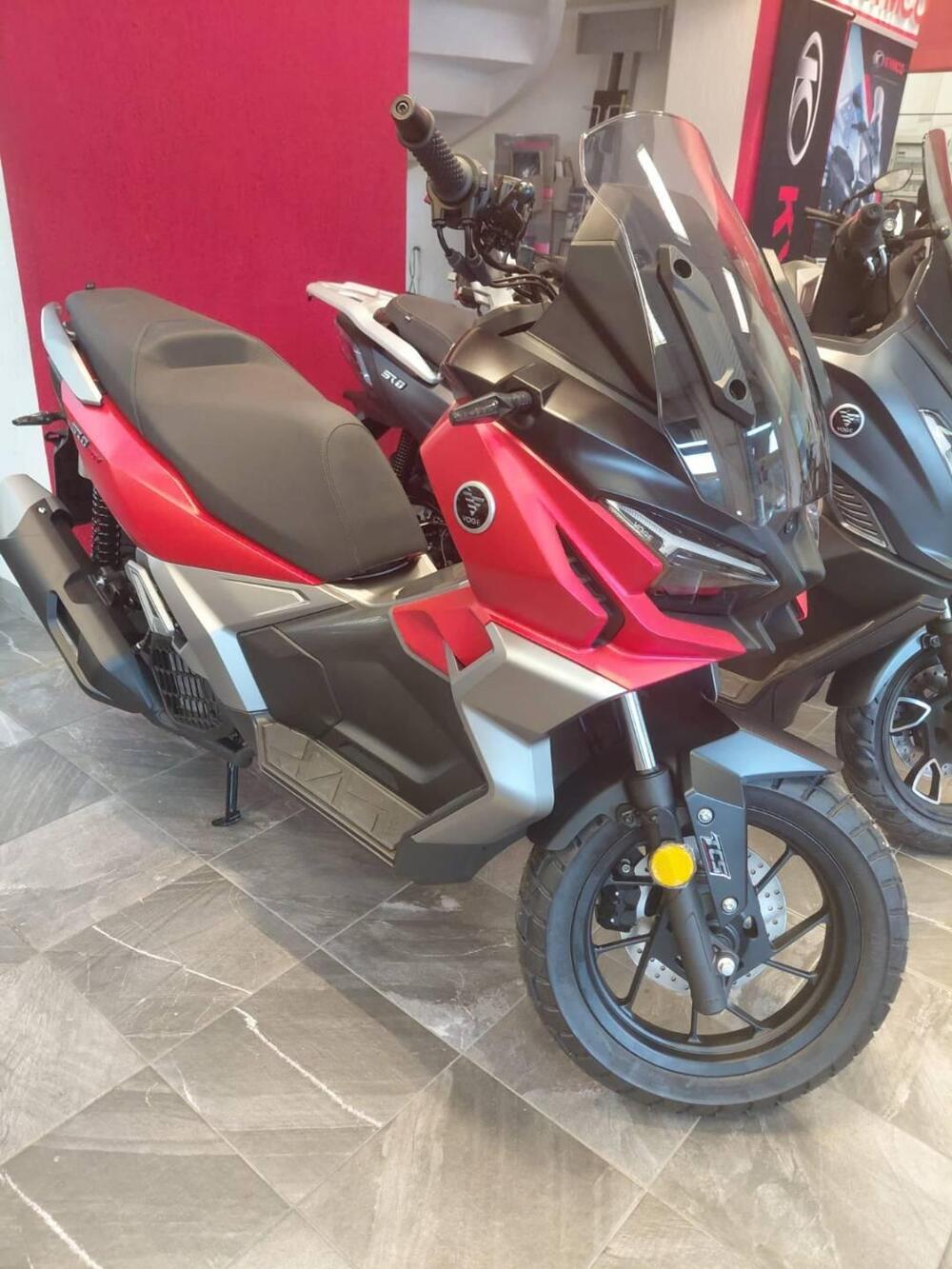 Voge Sfida SR1 ADV (2023 - 26) (2)