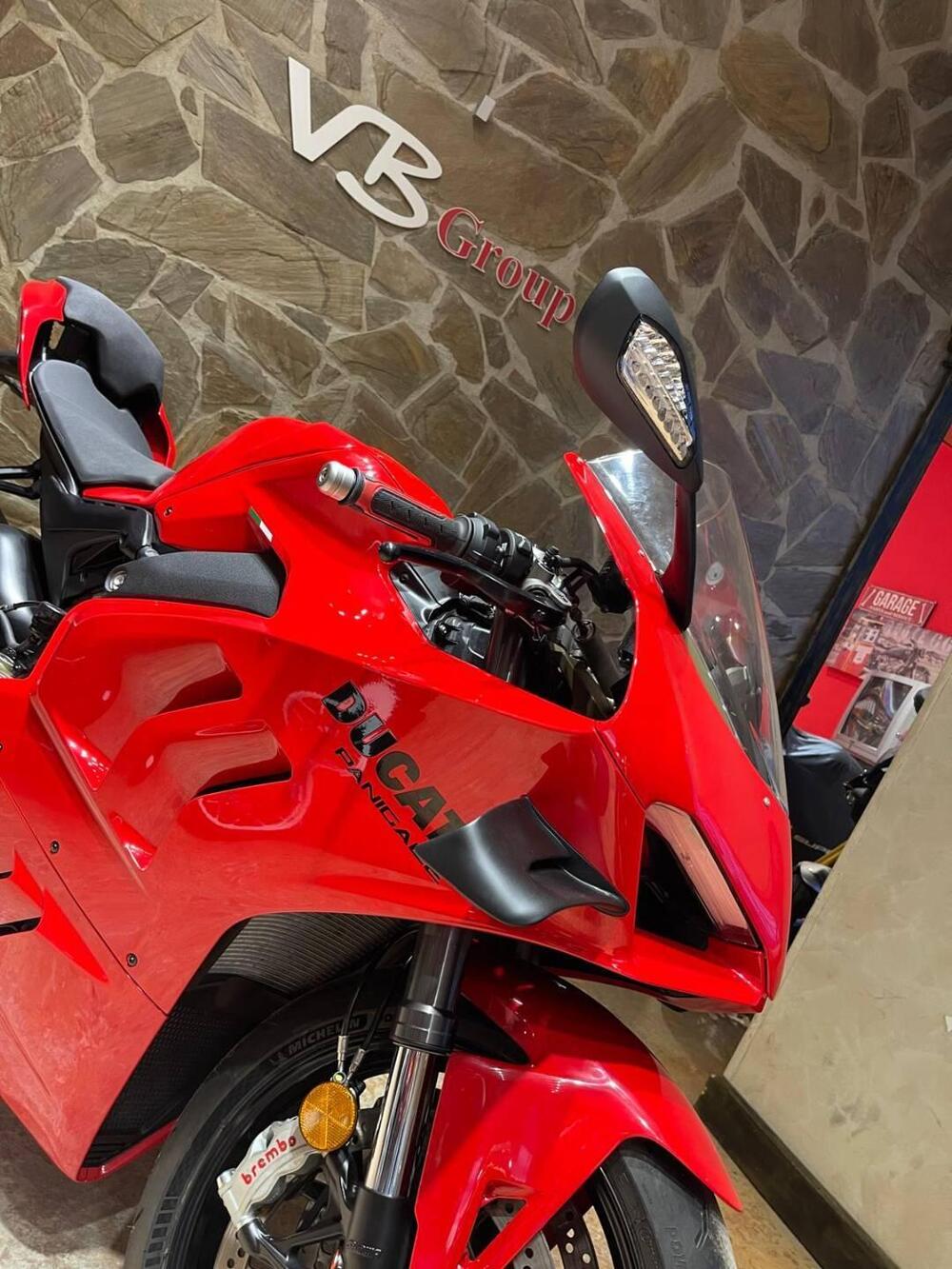 Ducati Panigale V4 S (2022 - 24) (9)