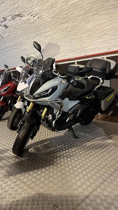 Honda X-ADV 750 DCT Travel (2021 - 24) usata
