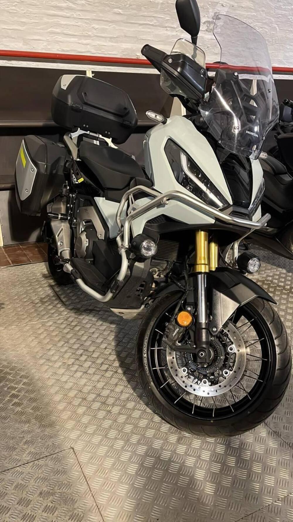 Honda X-ADV 750 DCT Travel (2021 - 24) (4)