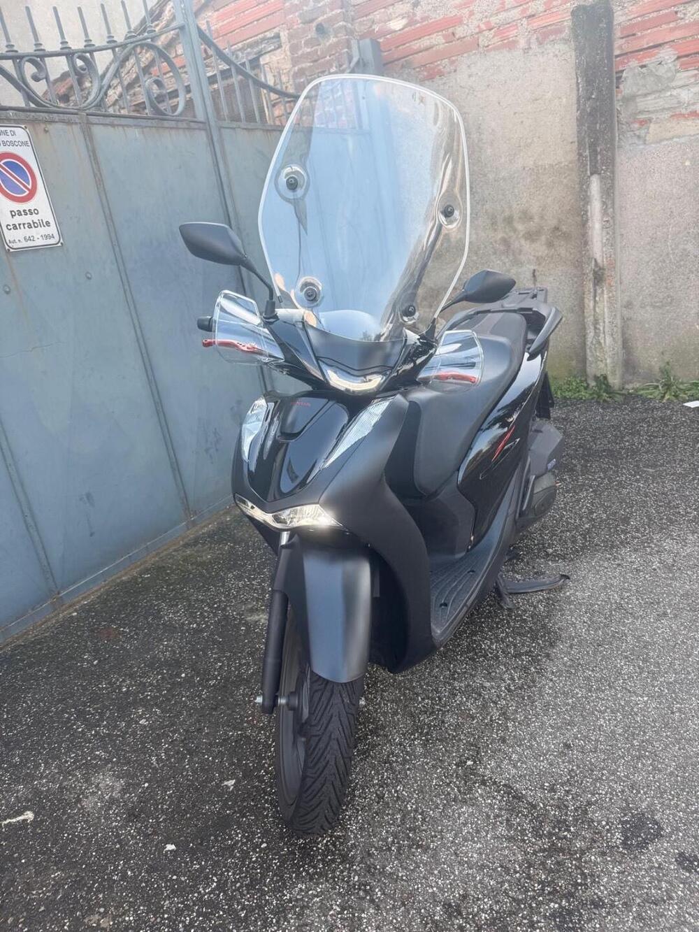 Honda SH 125i Sport (2024 - 25) (8)