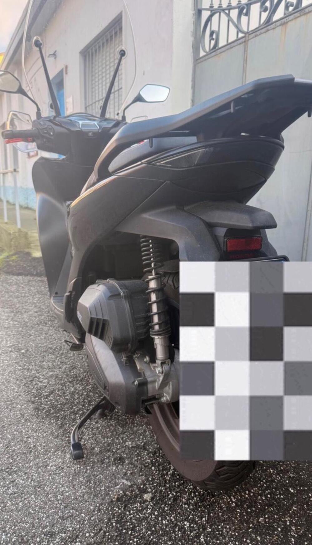 Honda SH 125i Sport (2024 - 25) (9)