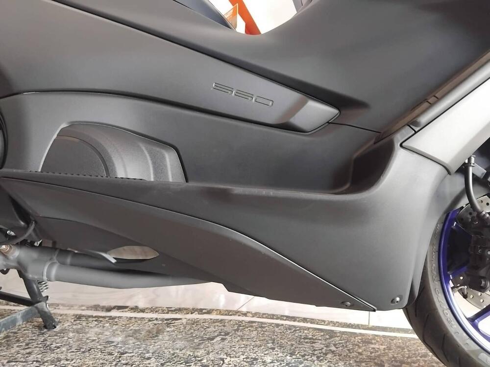 Yamaha T-Max 560 (2022 - 24) (8)