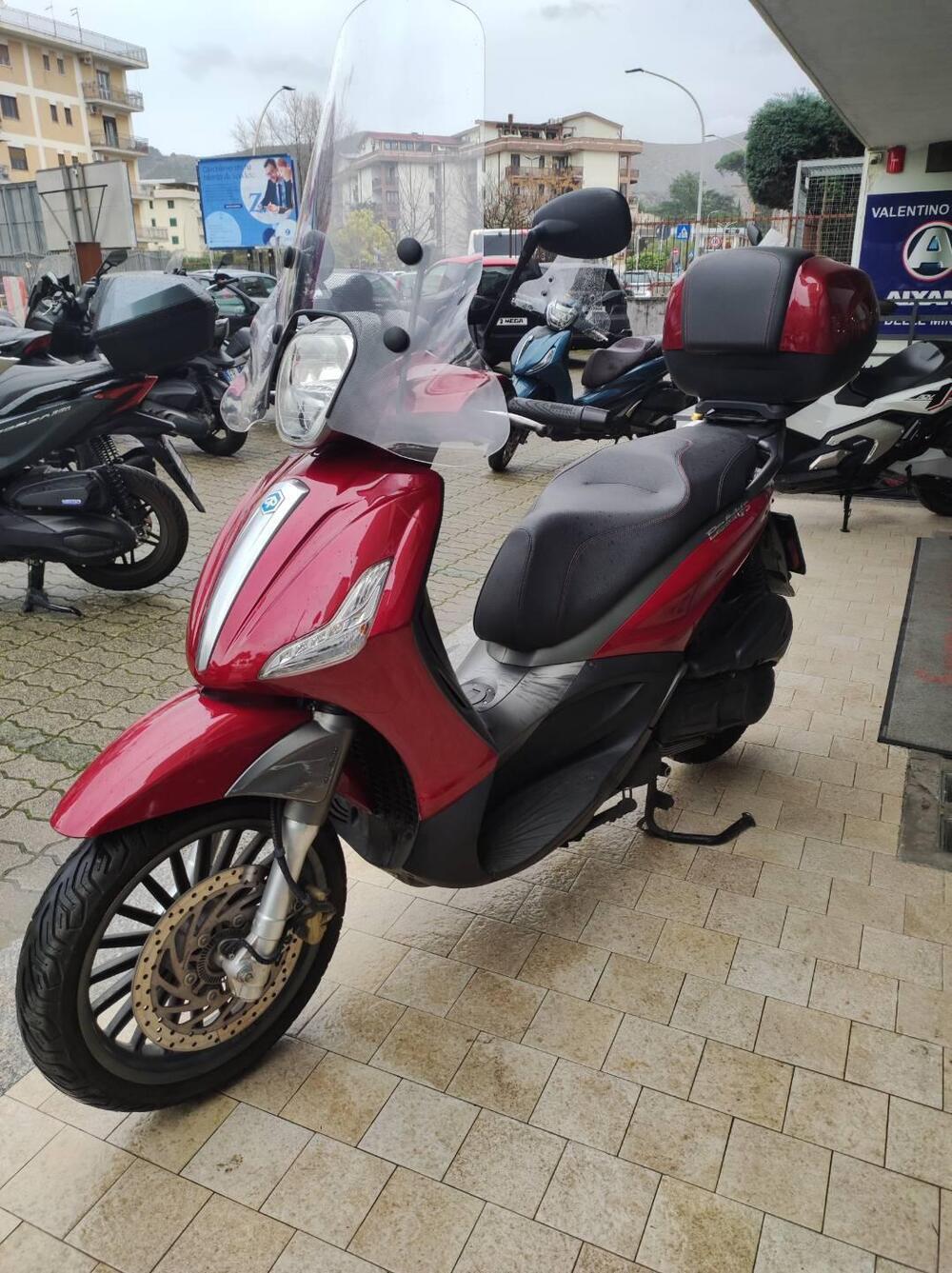 Piaggio Beverly 300 S i.e. ABS-ASR (2016 - 20) (3)