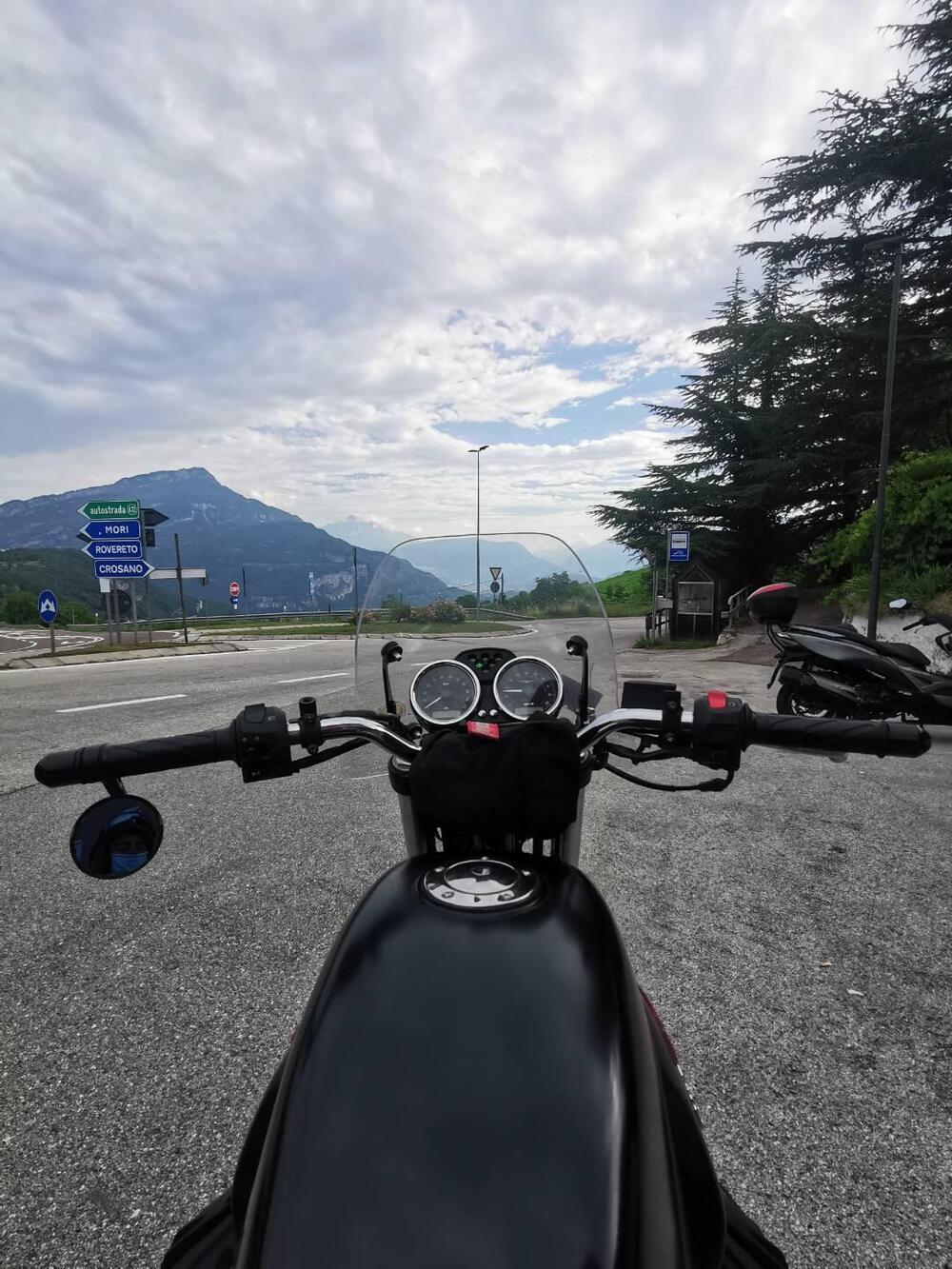 Moto Guzzi V7 Stone (2012 - 15) (5)