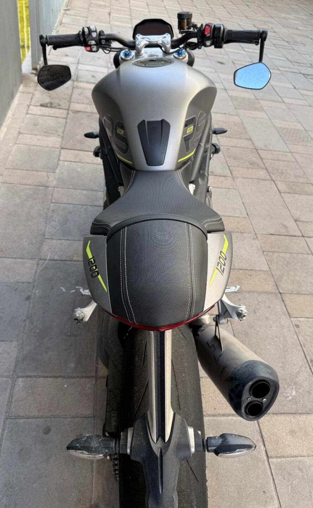 Triumph Speed Triple 1200 RS (2021 - 24) (5)