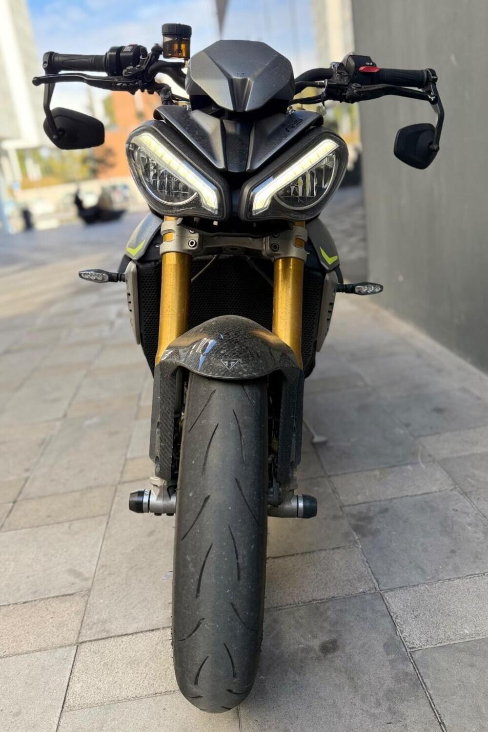 Triumph Speed Triple 1200 RS (2021 - 24) (6)