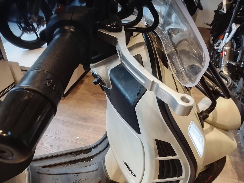 Vespa GTV 300 Hpe (2023 - 25) (5)