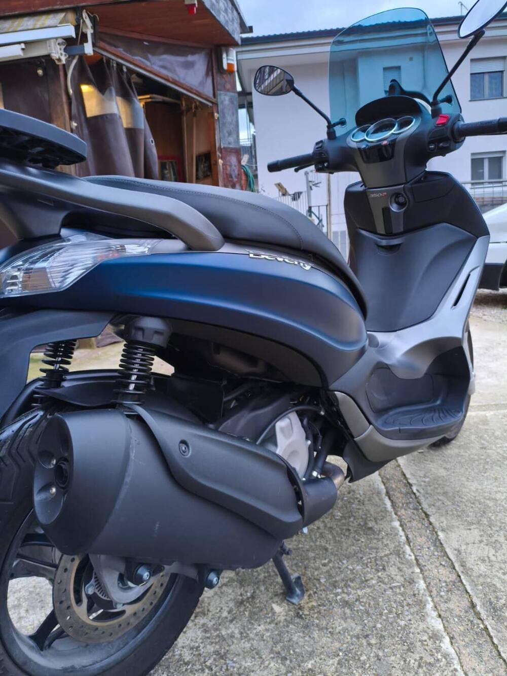 Piaggio Beverly 350 S ABS (2019 - 20) (3)
