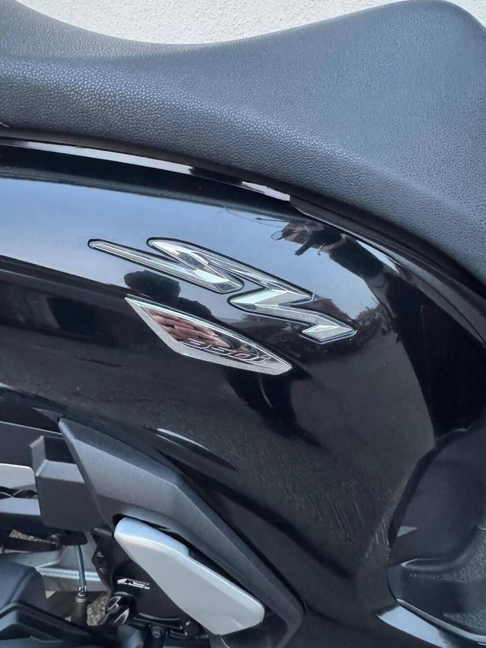 Honda SH 350 (2021 - 24) (4)