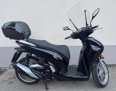 Honda SH 350 (2021 - 24) usata