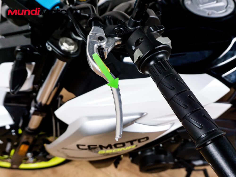 CFMOTO 125NK (2025 - 26) (13)