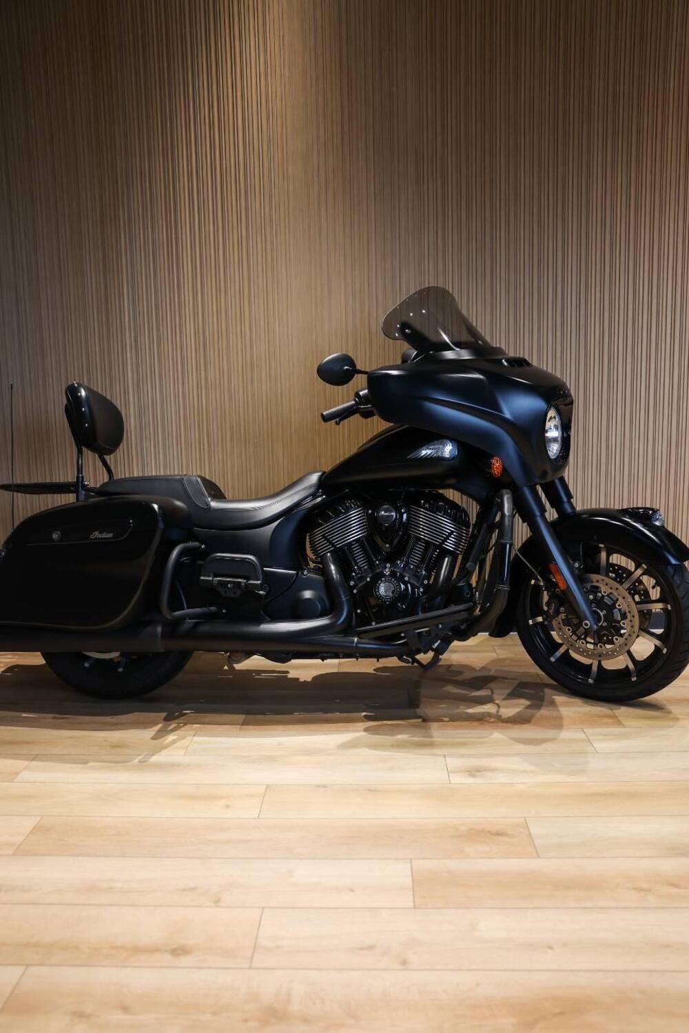Indian Chieftain Dark Horse (2019 - 20)