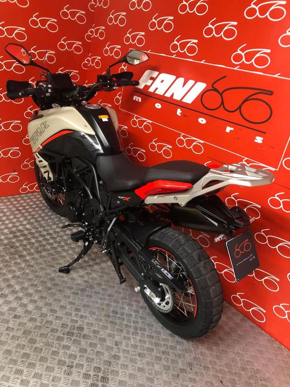 Benelli TRK 702X Dune Sea (2024 - 25) (4)