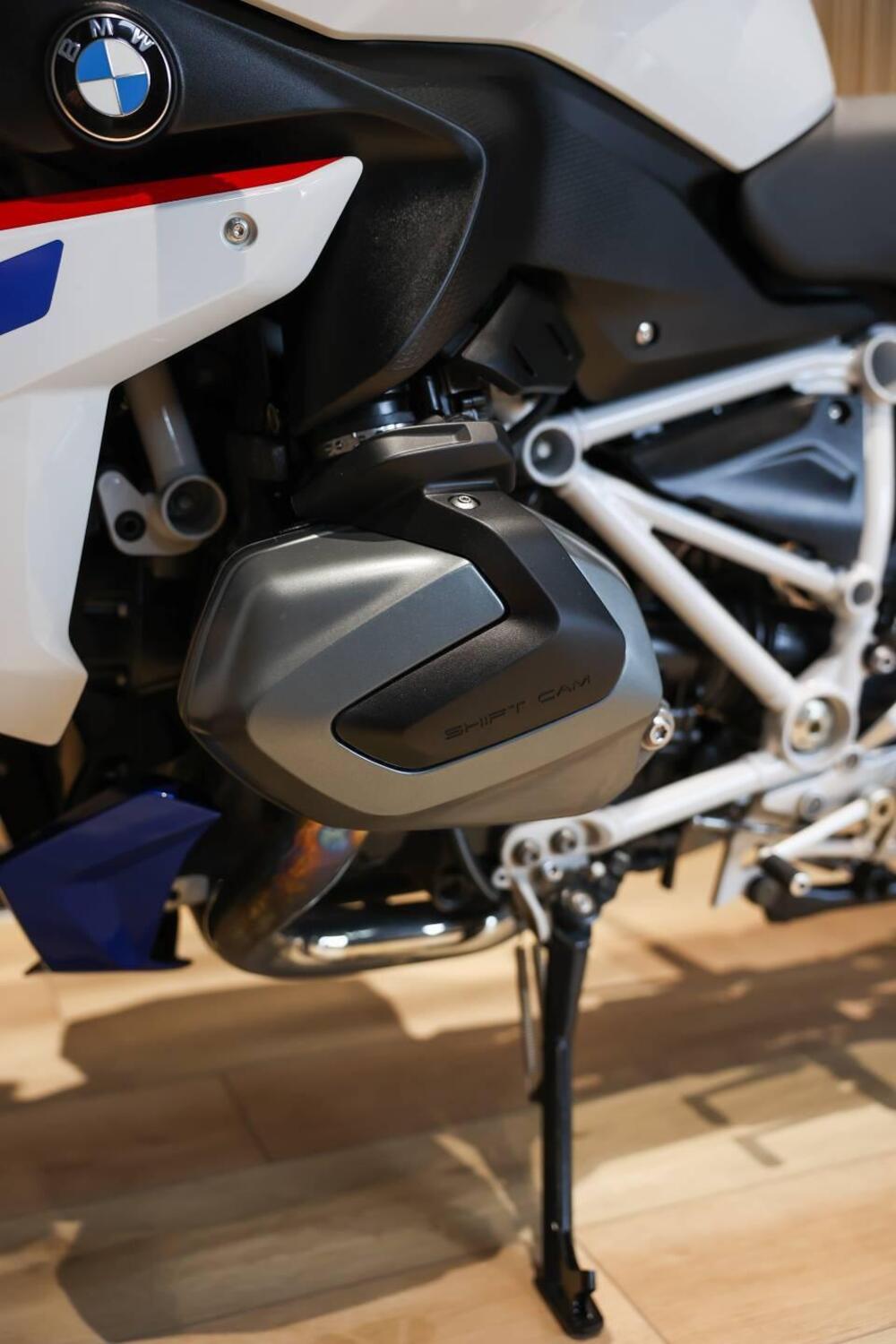 Bmw R 1250 RS (2021 - 25) (8)