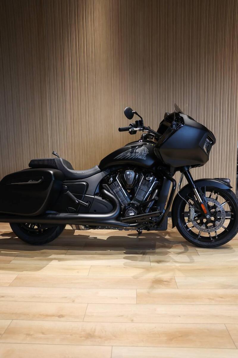 Indian Challenger 1768 Dark Horse (2021 - 25)