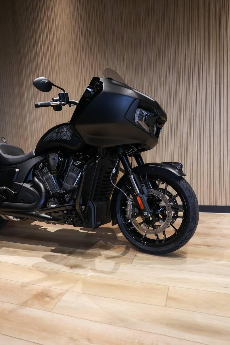 Indian Challenger 1768 Dark Horse (2021 - 25) (4)