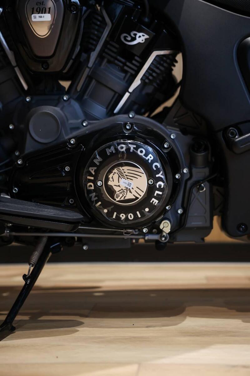 Indian Challenger 1768 Dark Horse (2021 - 25) (8)