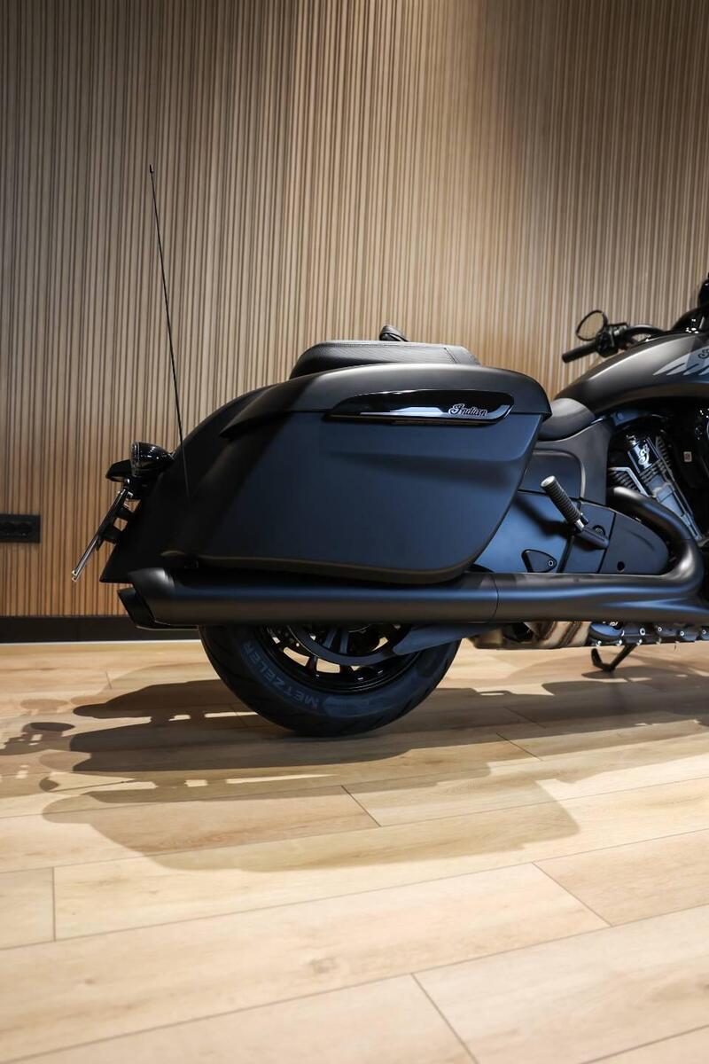 Indian Challenger 1768 Dark Horse (2021 - 25) (10)