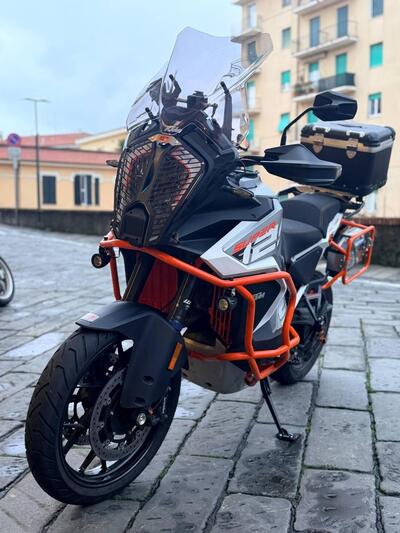 KTM 1290 Super Adventure S (2022 - 25) usata