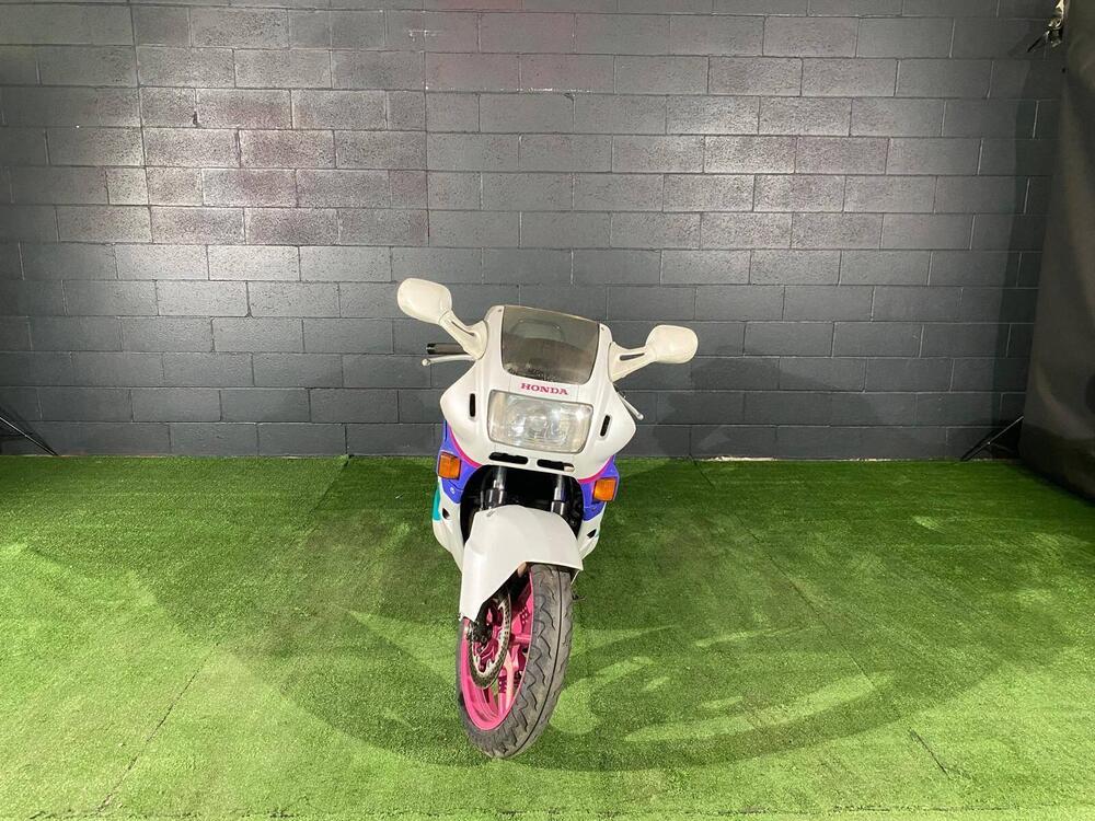 Honda CBR 600 "DA RESTAURARE" (2)