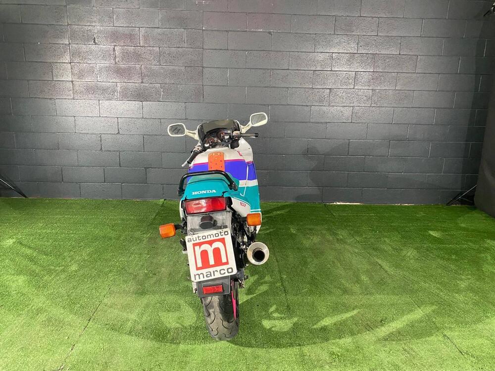 Honda CBR 600 "DA RESTAURARE" (5)